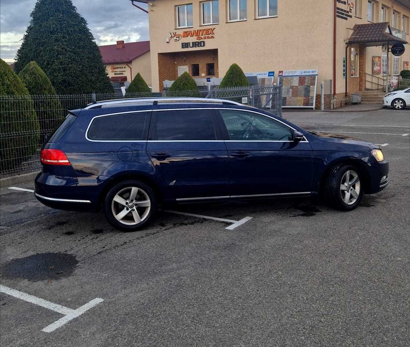 Volkswagen Passat B7 2.0 TDI 2013 rok hak nawigacja