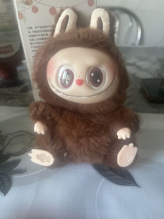 Продам Лабубу Коричнева