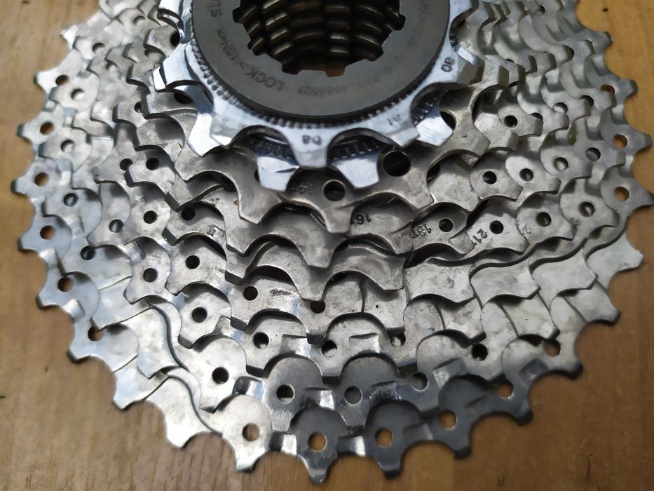 Shimano /deore kaseta CS-HG50 - 9Speed 11-32t Polecam