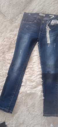 Spodnie jeansowe rozmiar 158/164 dla dziewczynki nowe