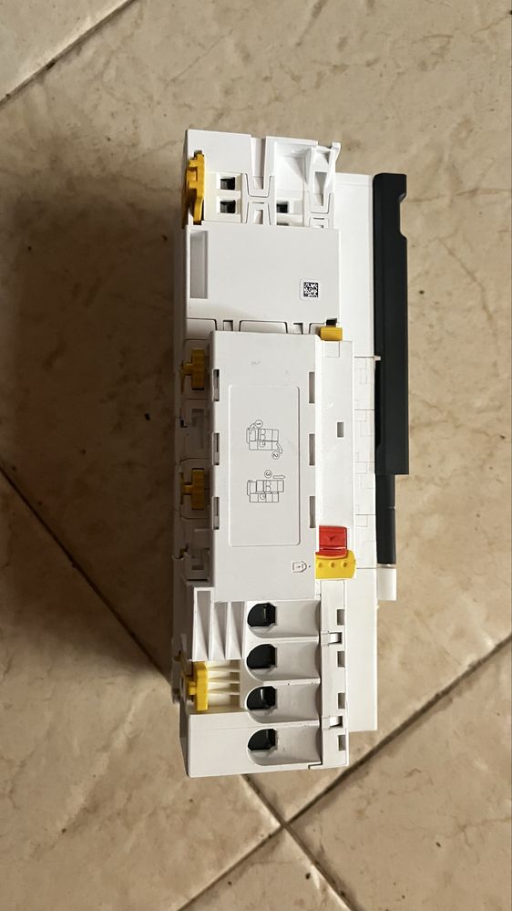 Disjuntor diferencial Vigi iC60 + Disjuntor IC60H - 4P - 25A - Curva C