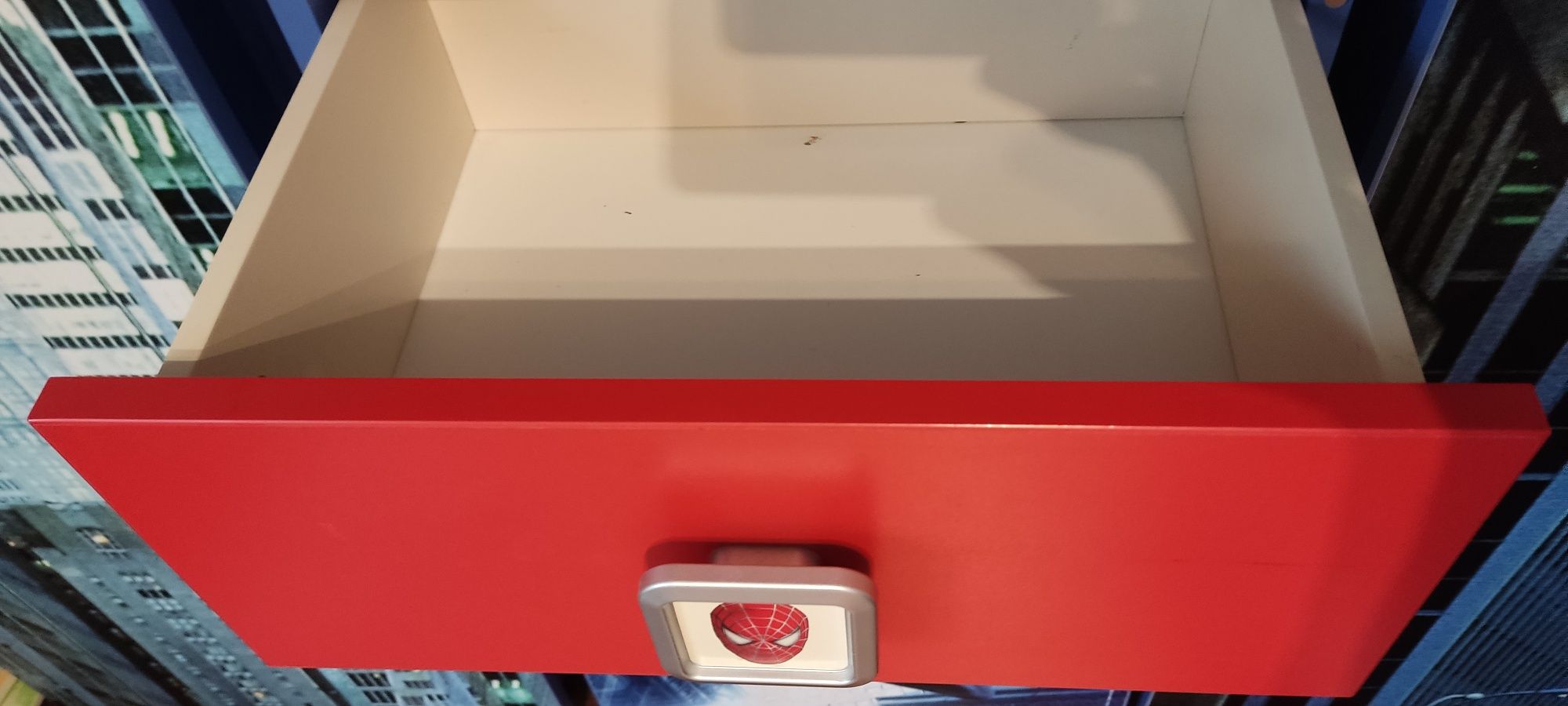 Regał z półkami i szafką Spiderman