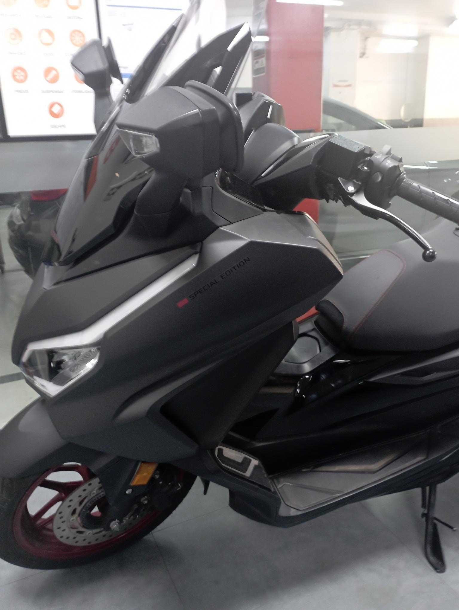 Honda Forza 125 Especial Edition