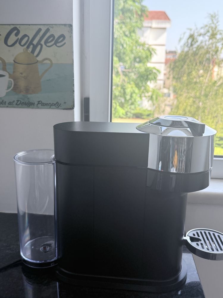 Maquina de cafe nespresso vertuo