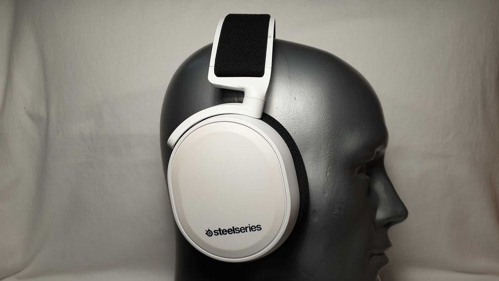 Słuchawki bezprzewodowe STEELSERIES ARCTIS 7P+ stan BDB.