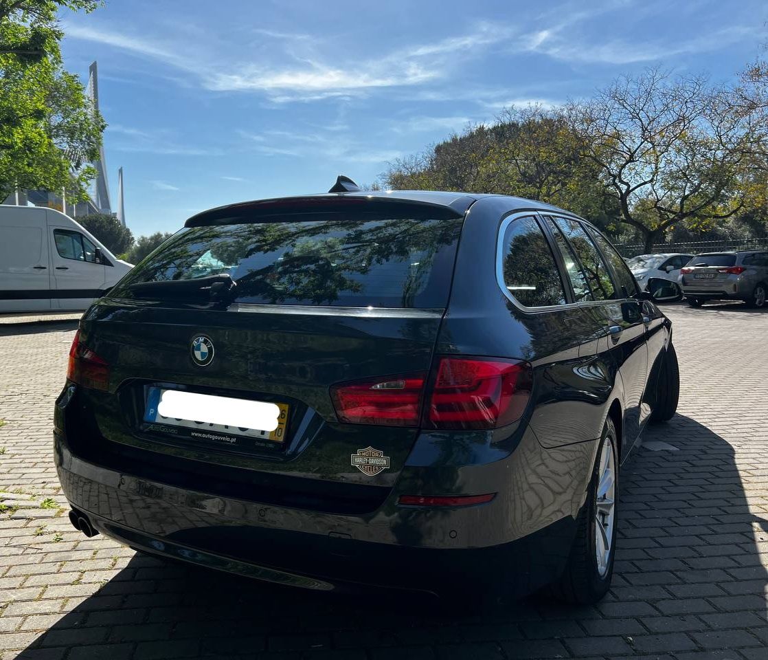 BMW 520 Touring 2016 - Impecável! 126.000Km