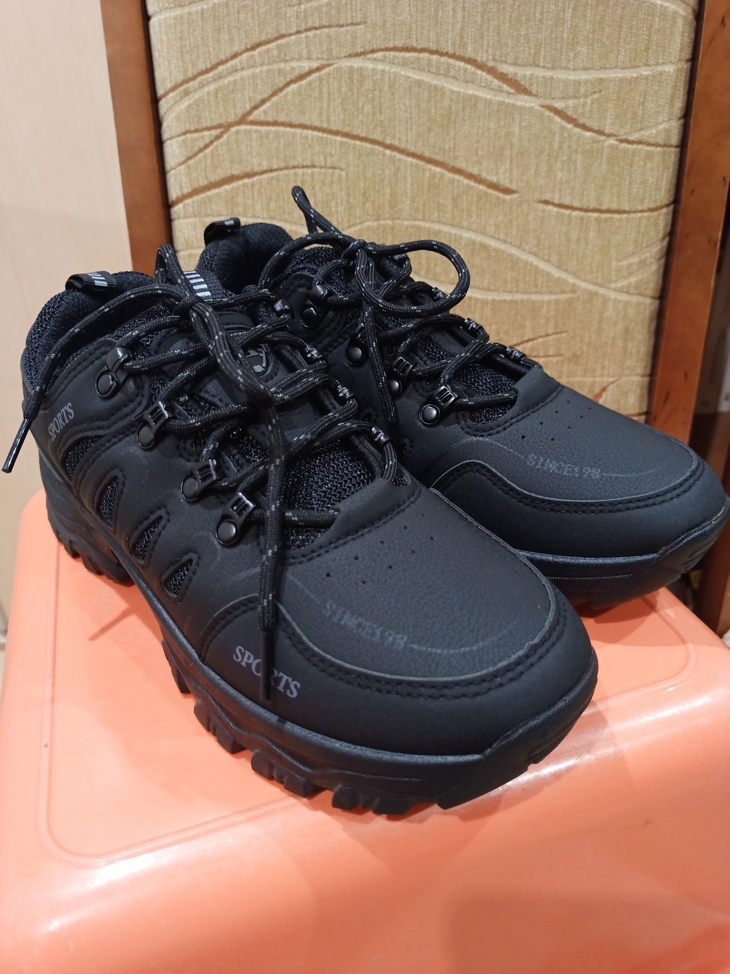 Buty trekkingowe męskie nowe