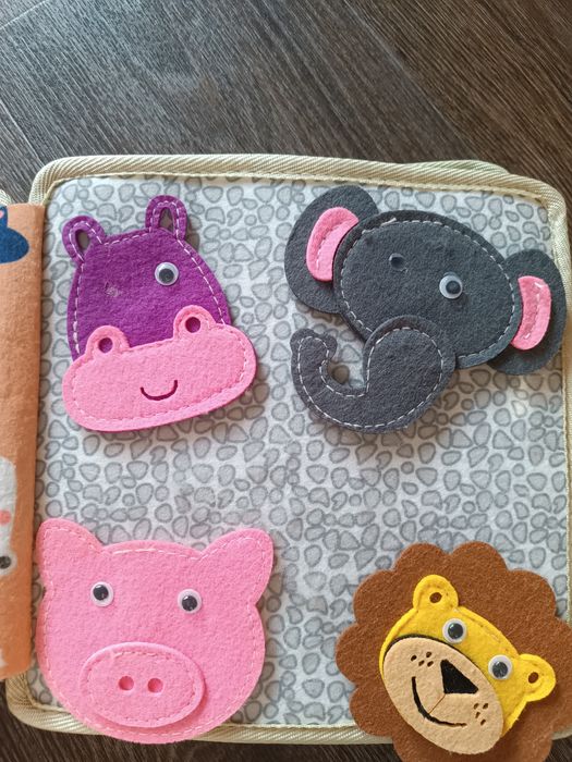 Фетрова книжечка