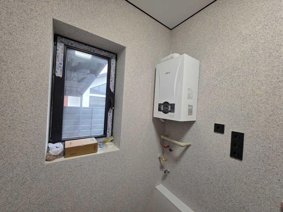 Продаж сучасного будинку з ремонтом в Крюківщині - без комісії!