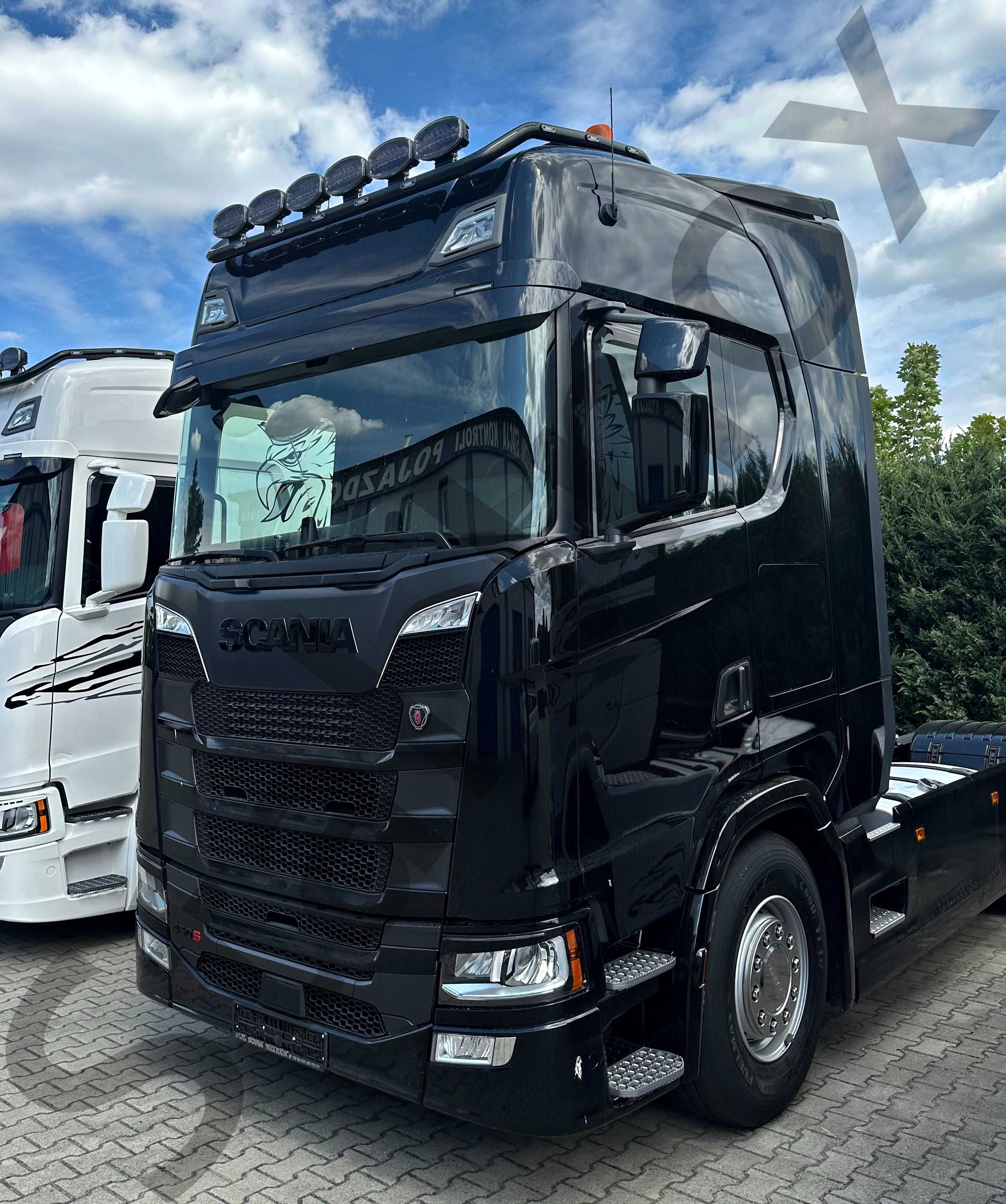 Orurowanie górne Scania Next Generation oświetlenie LED