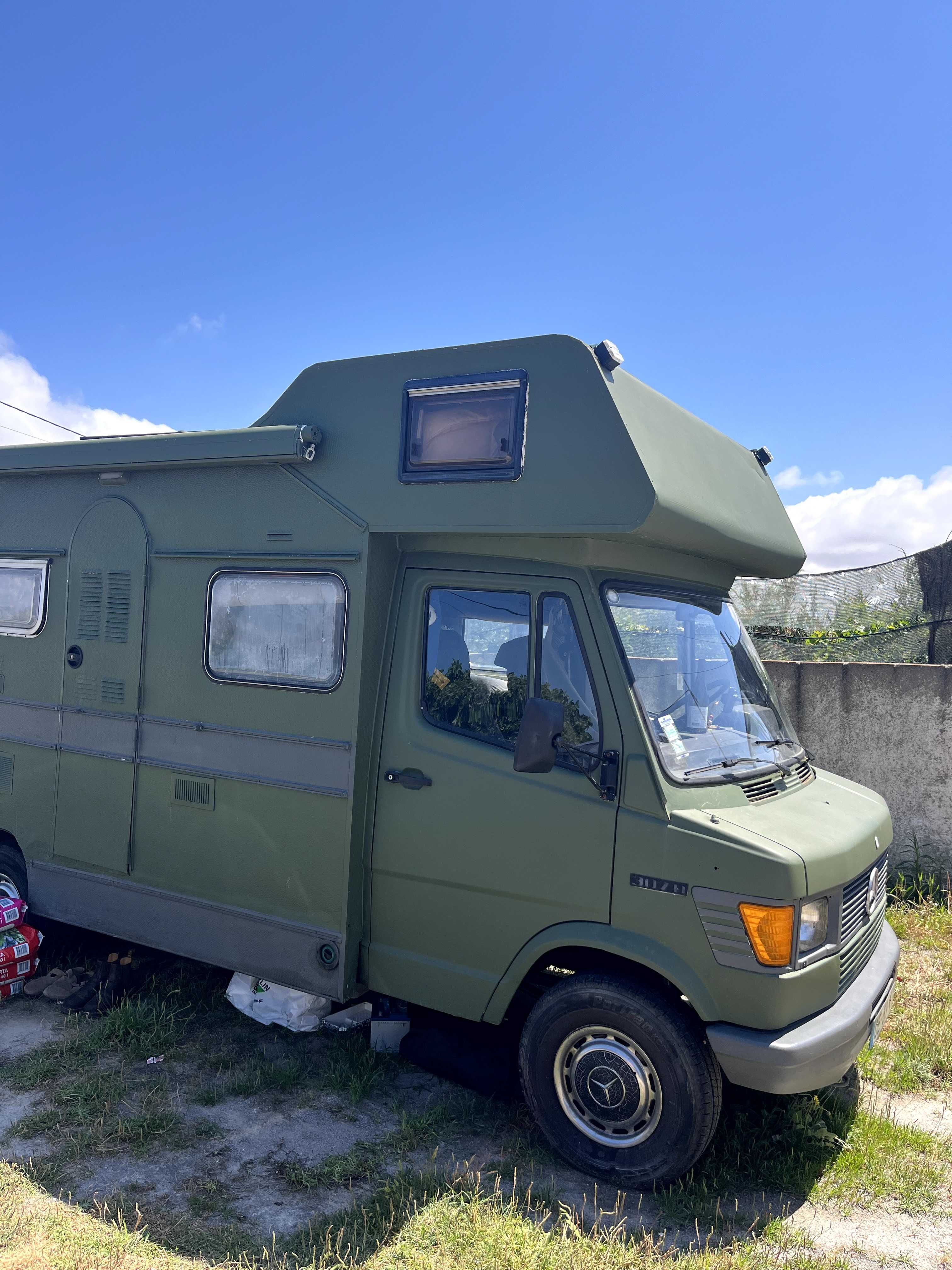 Mercedes-Benz 307D 1987 (Camper)
