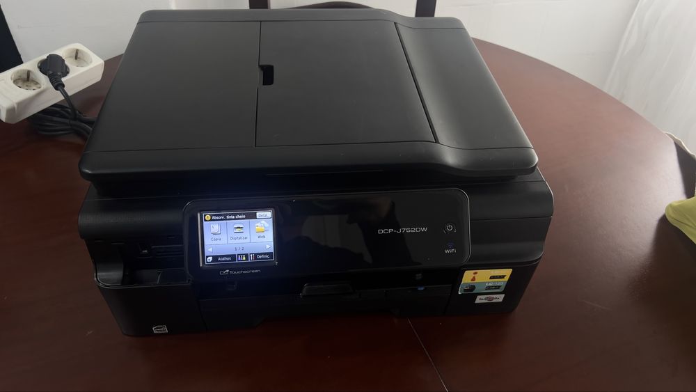 Impressora Multifunções DCP-J752DW c/tinteiro