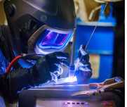 Spawanie aluminium nierdzewna czarna TIG