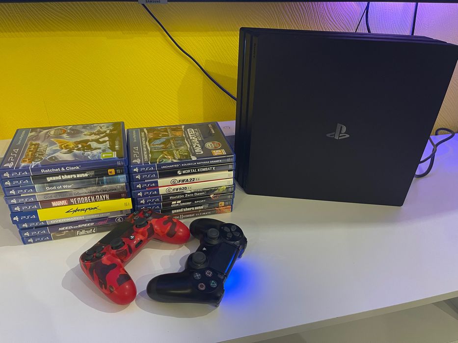 Sony PlayStation 4 PRO 1000gb в ідеальному стані на подарунок PS4