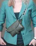 Vera Pelle skórzana mała torebka crossbody zielona oliwkowa skóra