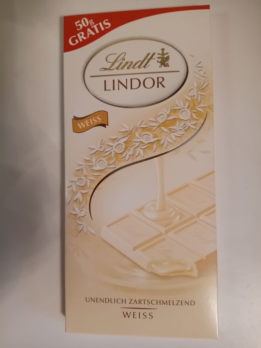 Zestaw 21 Czekolad Lindt Lindor Weiss 150G.