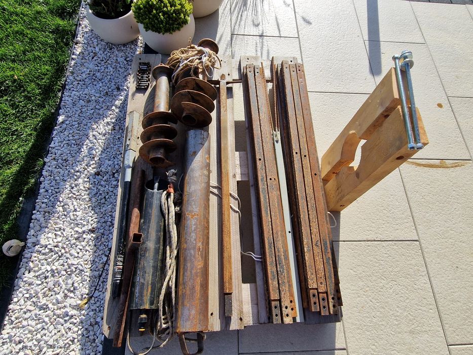 Wiertnica do studni plus dodatki Pilne