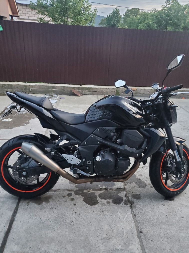 Продам Kawasaki z750 2013