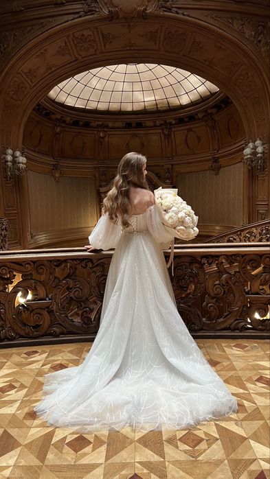 Біла вечірня сукня, випускне плаття, весільне плаття, плаття зі шлейф