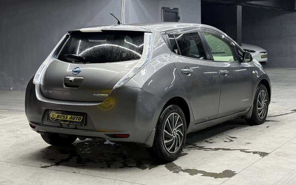 Nissan Leaf 2013