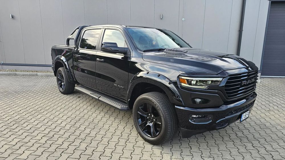 Dodge RAM Sport Black Harman poszerzony podwyższony LPG kredyt/leasing