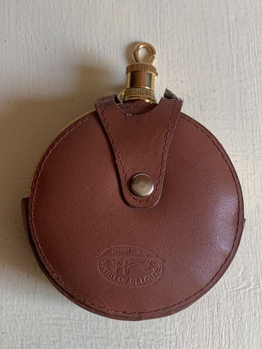 Сувенирная фляга для алкоголя