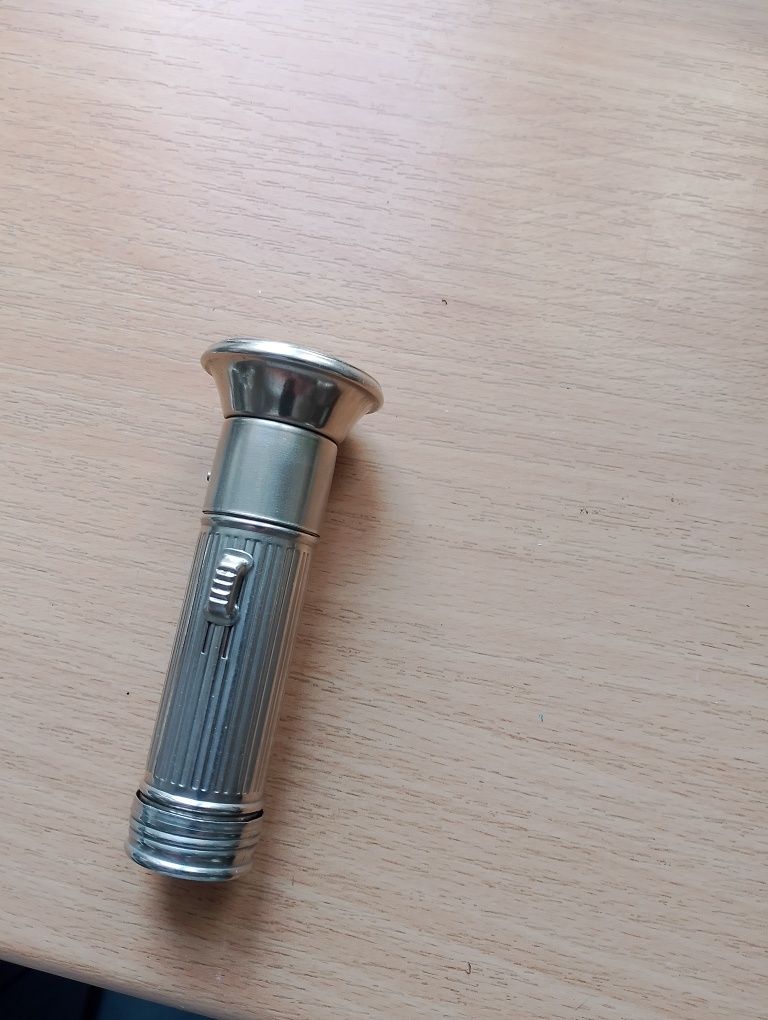 Dwie Stare latarki prl
