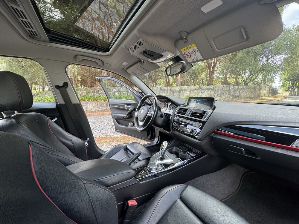 Bmw 116d sport line automático com Pack M
