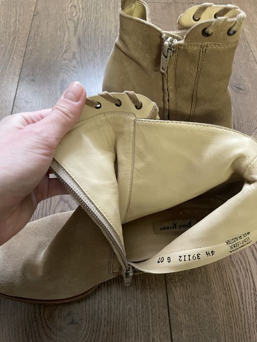 Замшеві бежеві ковбойки