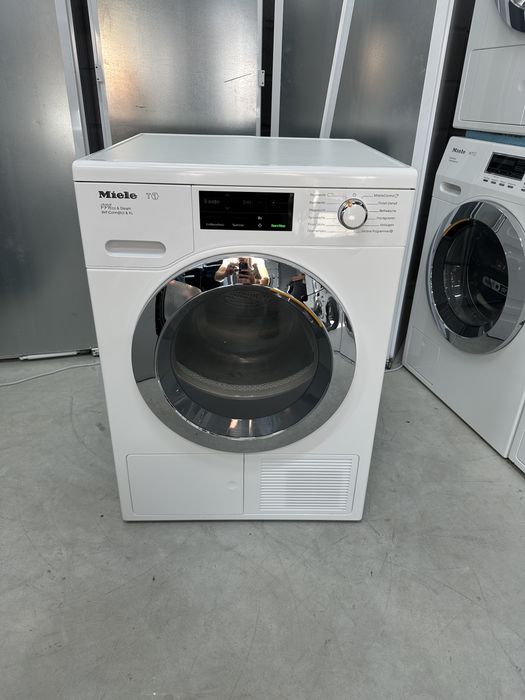 Сушильна машина Miele TCJ680 WP