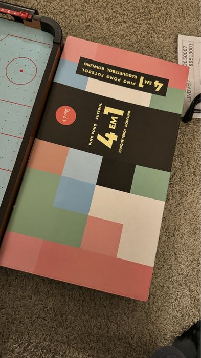 Varios jogos de tabuleiro