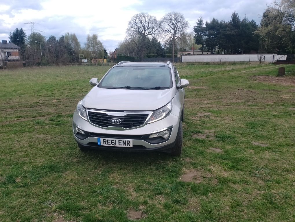 Kia sportage anglik v5c 1.7 crdi