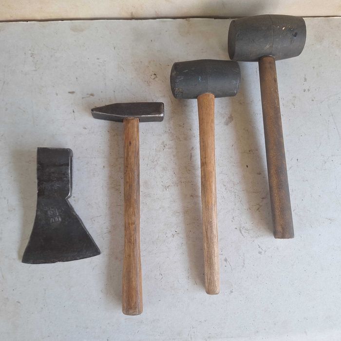 Stary Zestaw Siekiera-Młotek + 2 Młotki Gumowe WYSYŁAM Olx
