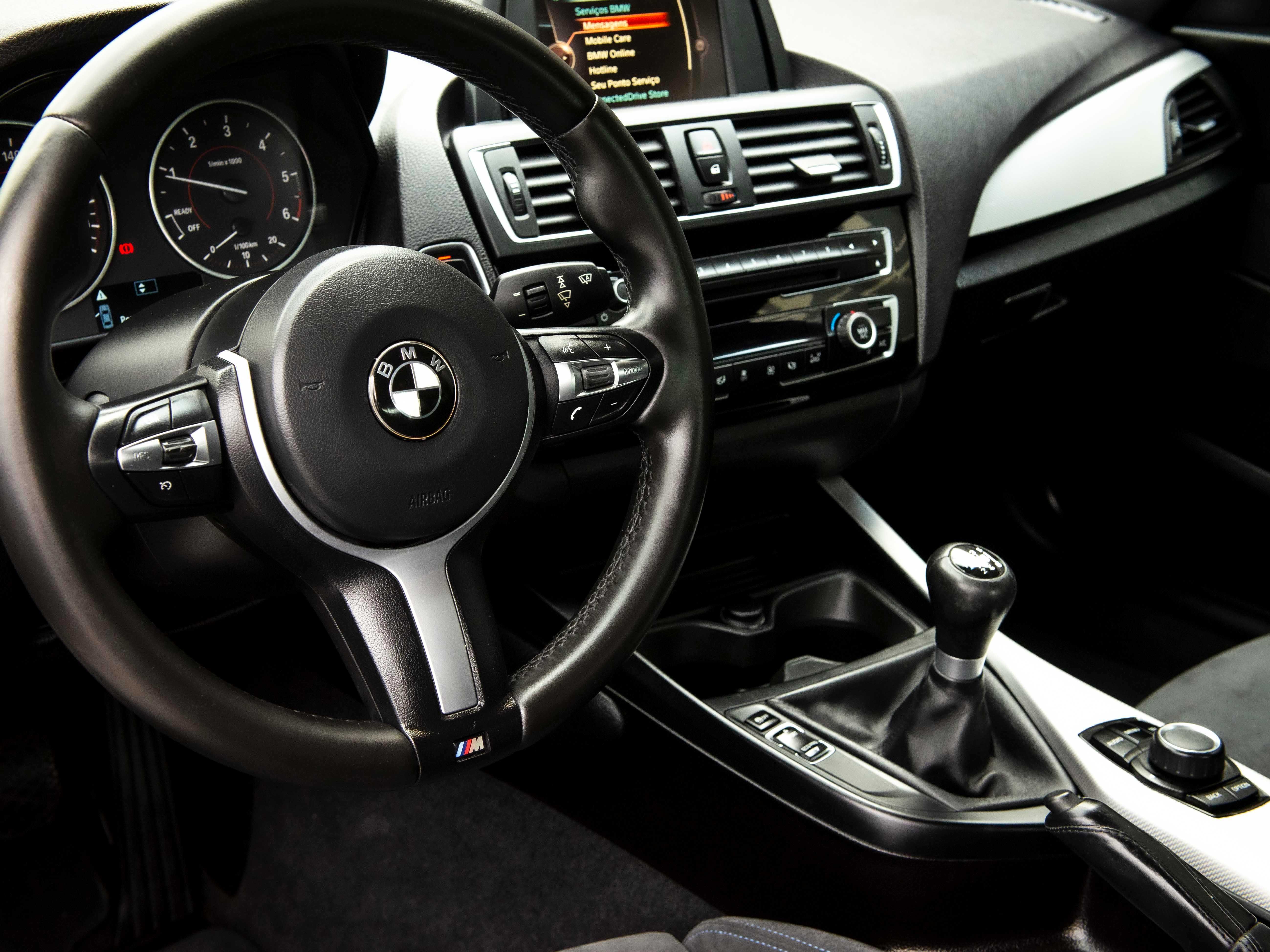 BMW 220D M SPORT com garantia