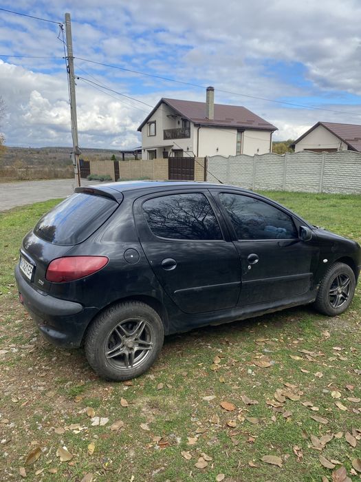 Продам авто пежо 206