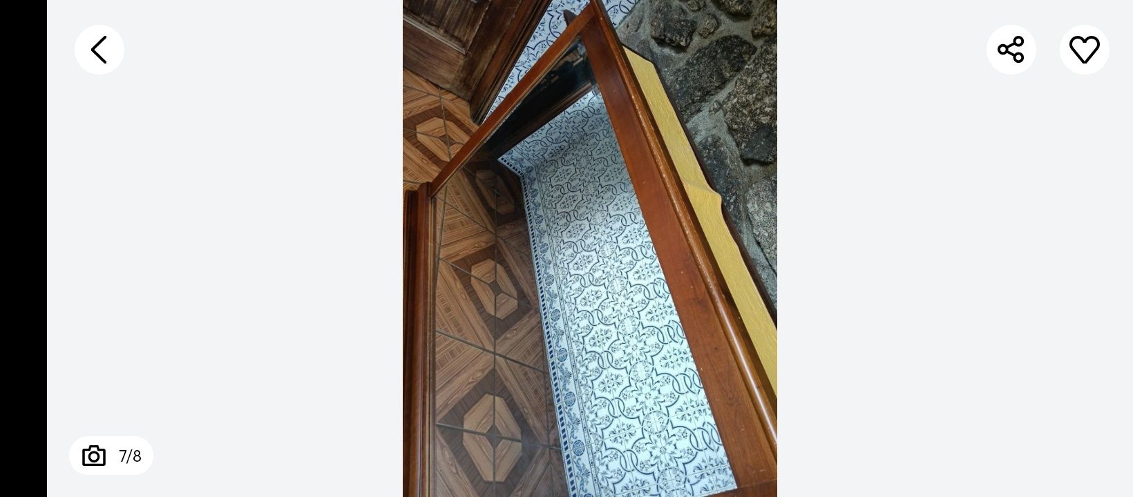 Móvel com espelho