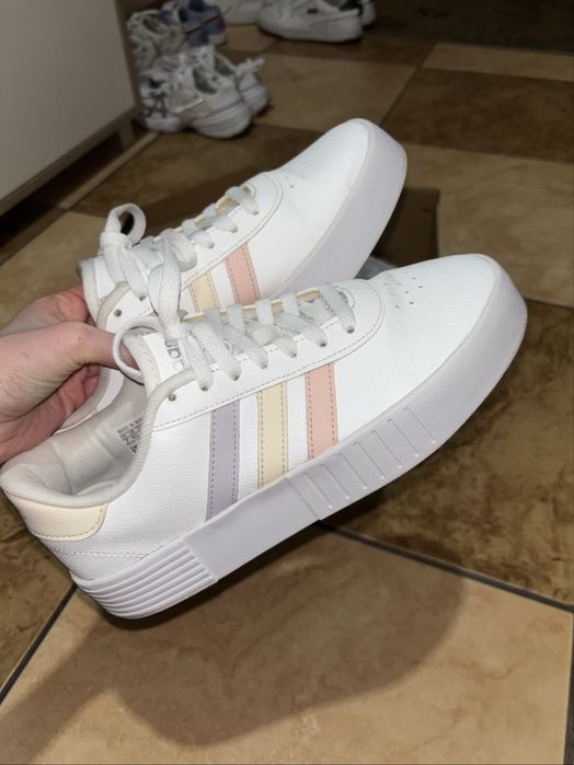 Оригінальні кеди Adidas