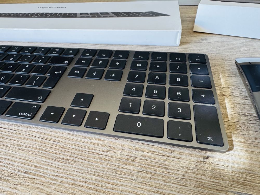 Magic Keyboard e Mouse Space Grey