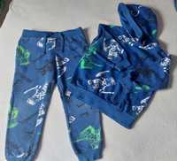 Dres komplet spodnie plus bluza Ninjago r.110/116