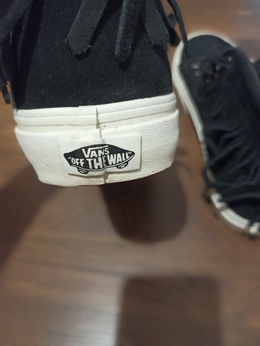 Кеди Vans off the wall  раз взуті 25 см устілка кеди з бахромою