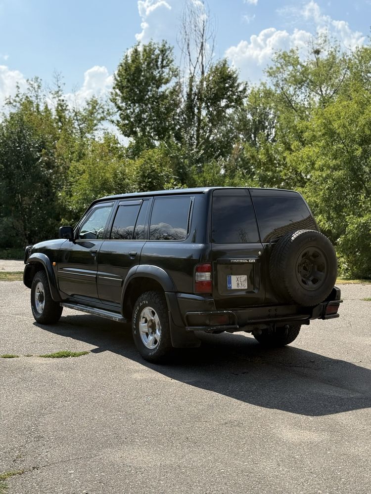 Ніссан патрол 3.0d автомат 4х4