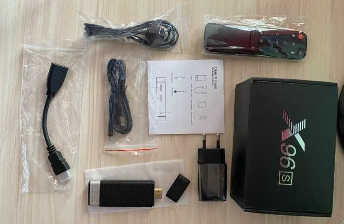 Mini Smart TV Stick X96s 4k  (wersja 4GB+32GB )