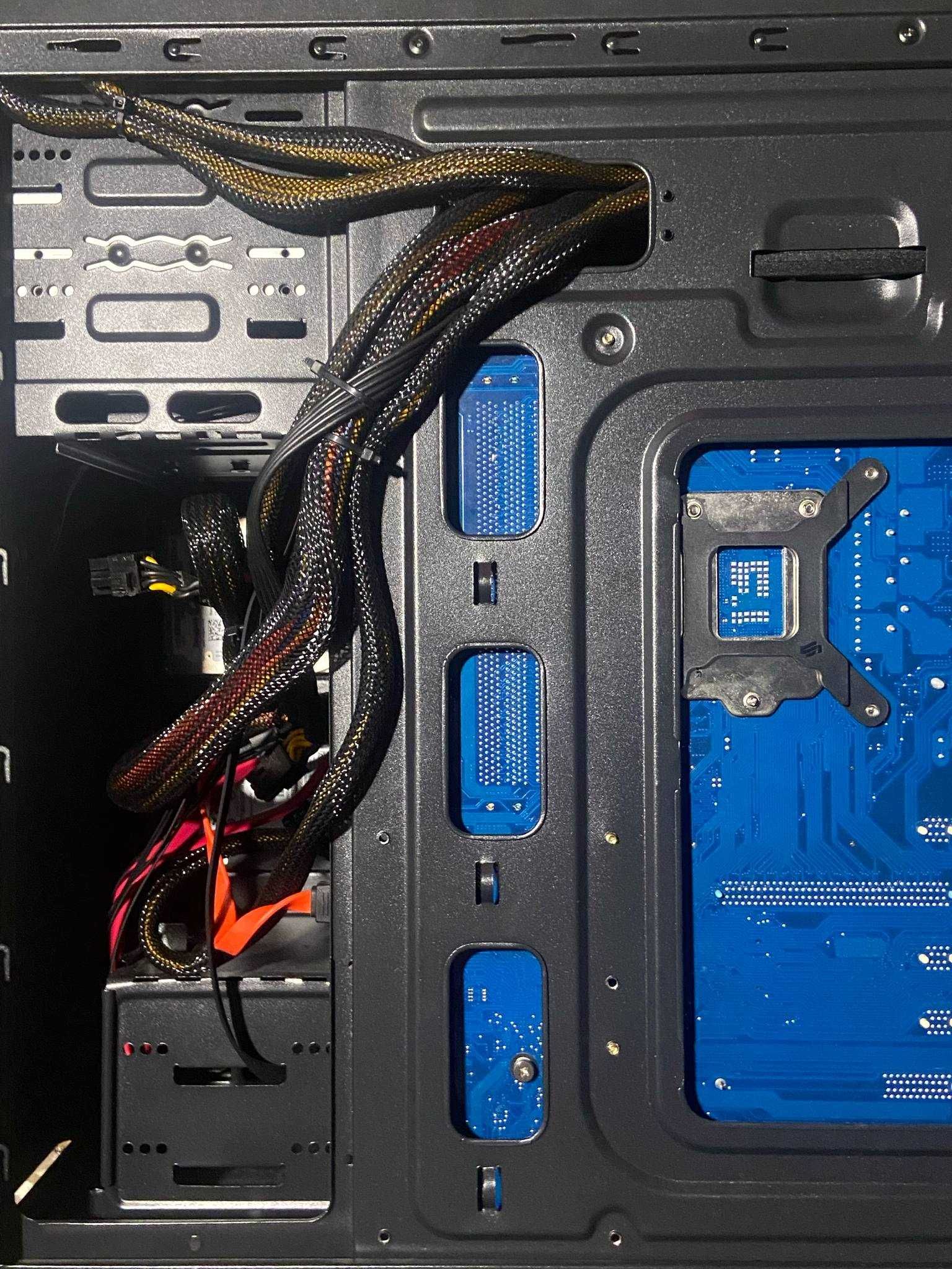 Komputer Gamingowy I7 / RX570 / SSD+HDD / 12 RAM / SSD+HDD / WIN10