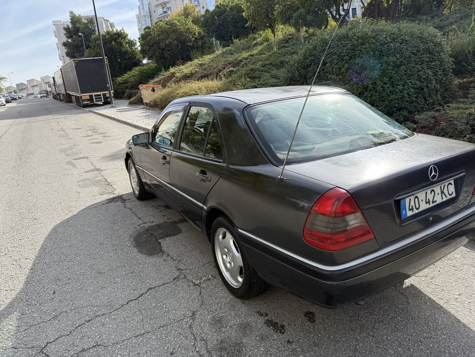 Merdedes benz  c220