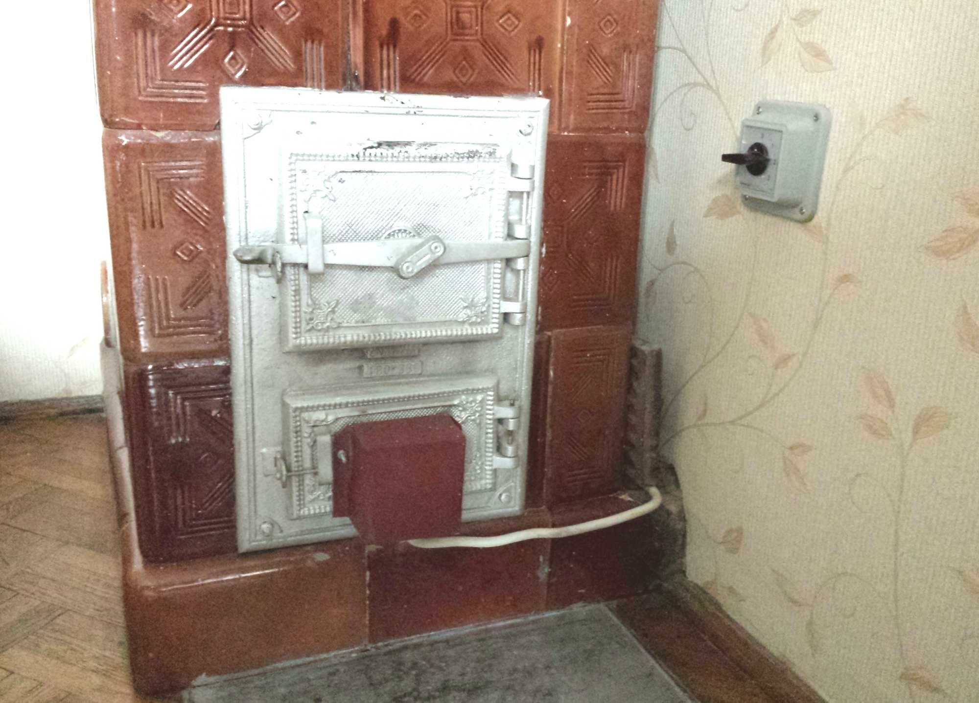 Elektryczny wkład do pieca kaflowego z wyłącznikiem