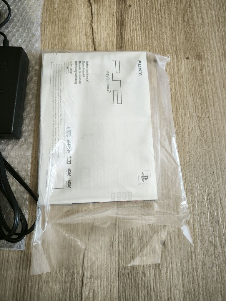 PlayStation 2 Slim 100% completa (Setúbal)