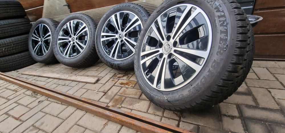 Koła Zimowe Mercedes E-Klasa W213 R17-5x112 -225/55-Dunlop23rok