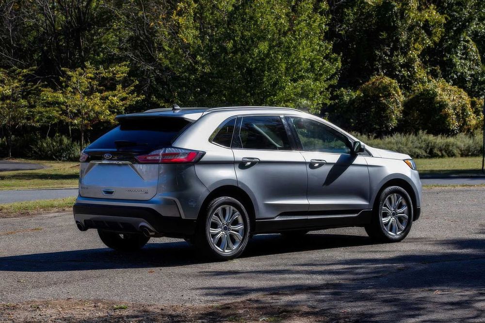 Ford Edge Titanium      2020