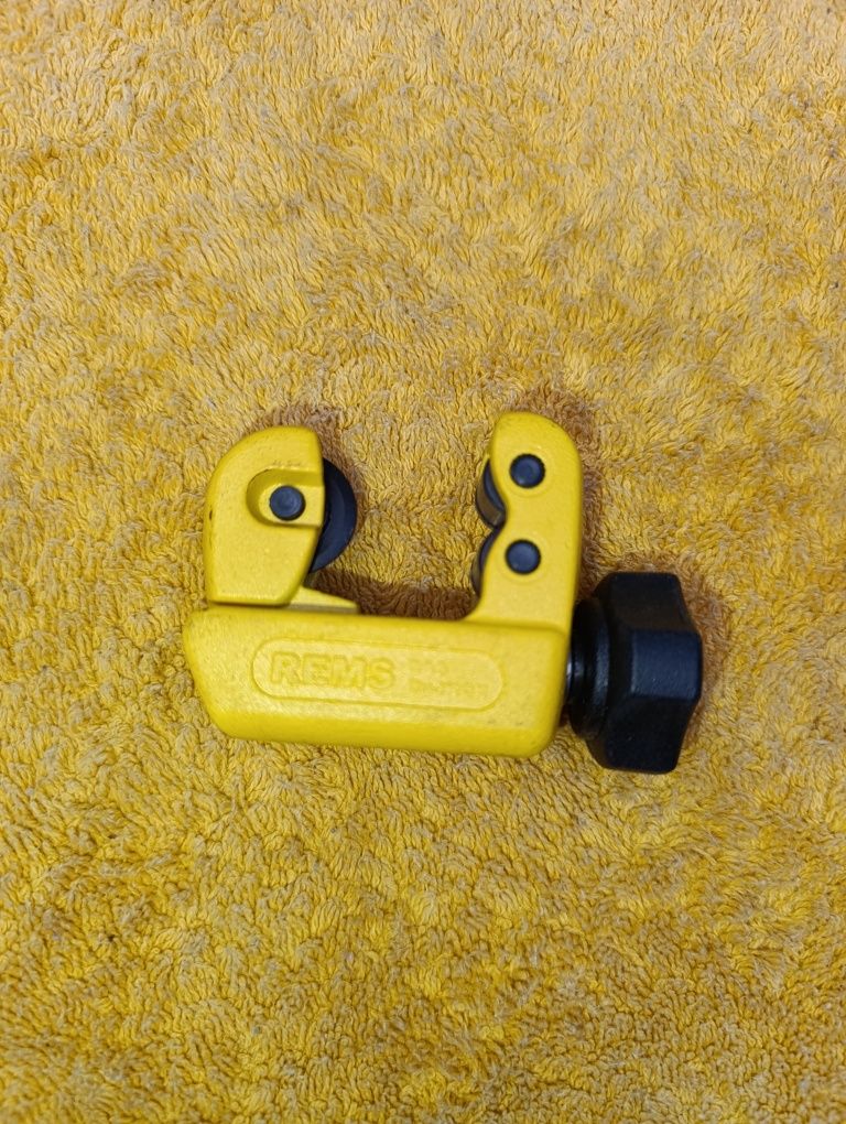 Rems Mini Obcinak do Rur 3-32