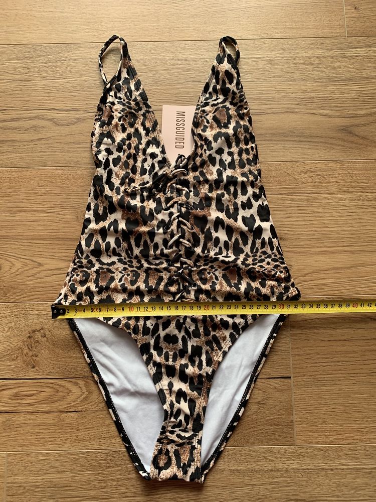 Missguided elegancki jednoczęściowy strój kąpielowy panterka XS 34